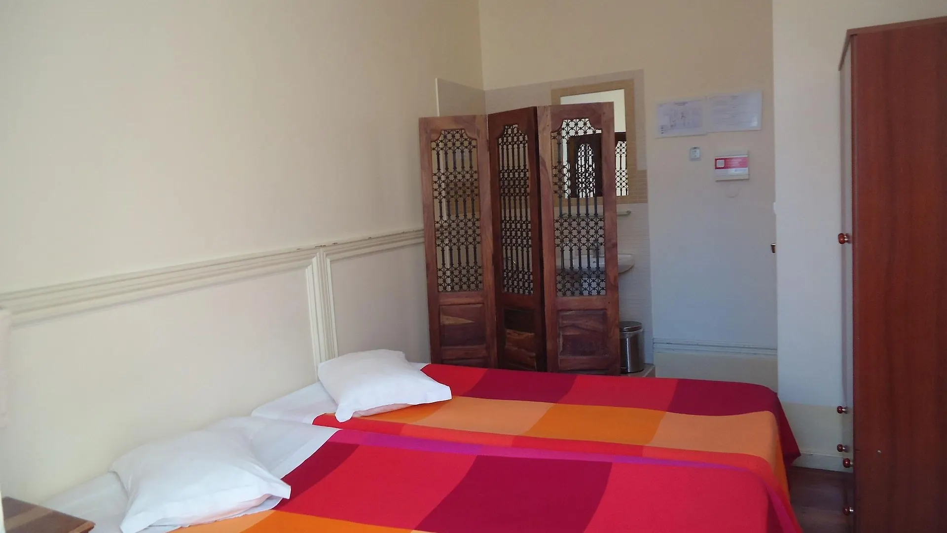 Pouso Dos Anjos Hotel Lisbon Guest house